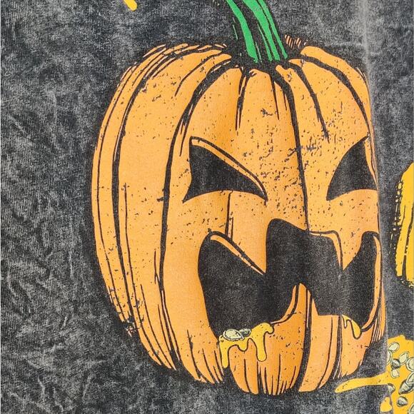Spirit Halloween Hallowasted Pumpkin Acid Wash T-shirt - Picture 8 of 11